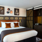 hotel_indigo_chester_deluxe-room-lr